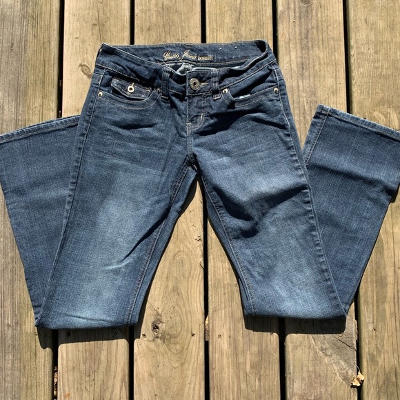 Guess Jeans Doheny Low Rise Boot Cut Flap Pocket Jean Size 28 - Picture 3 of 9